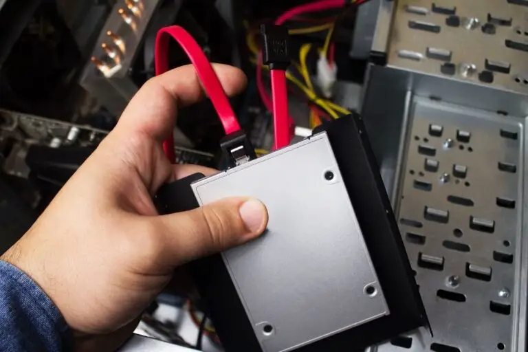 Which is better, a 250GB SSD or a 1TB HDD?